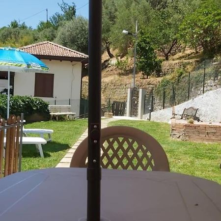 Casa Vacanza Tortorici エクステリア 写真